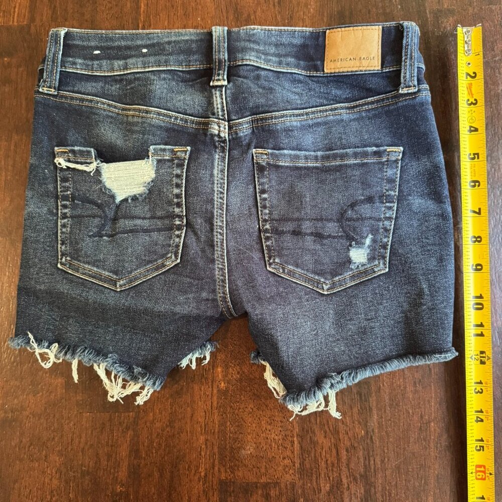 American Eagle Jean Shorts Women Size 2 - Picture 2 of 4